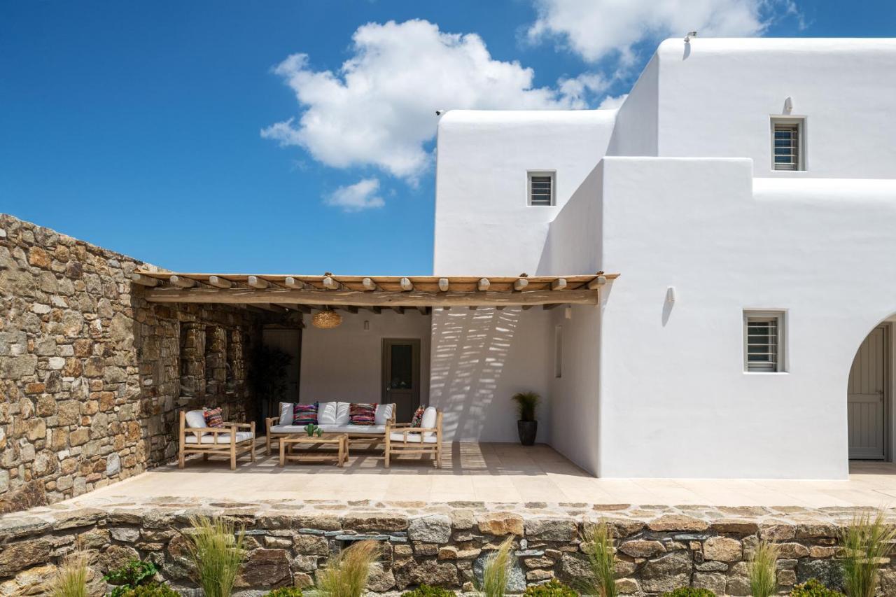 Mykonos Ag Villas In Ftelia Beach Екстериор снимка