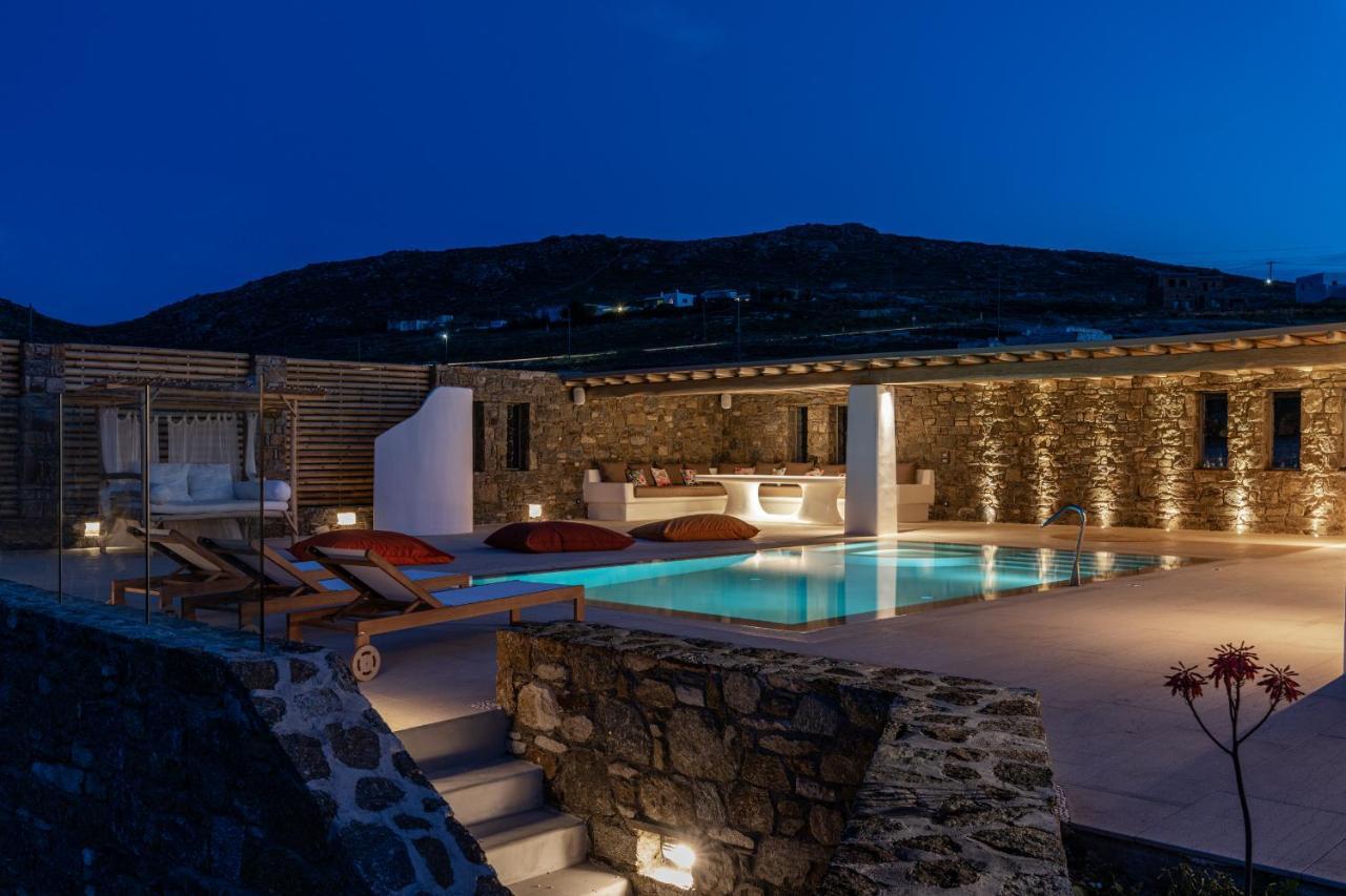 Mykonos Ag Villas In Ftelia Beach Екстериор снимка