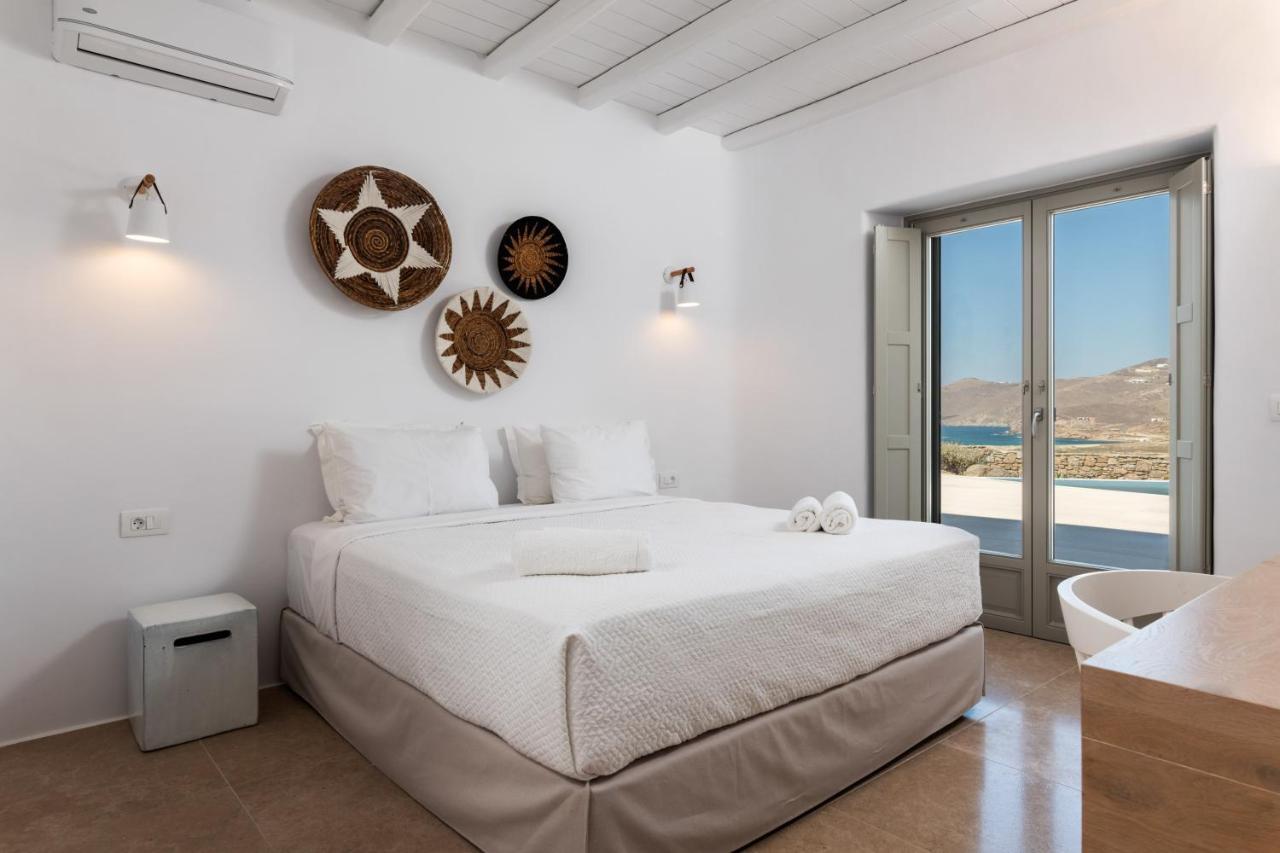 Mykonos Ag Villas In Ftelia Beach Екстериор снимка